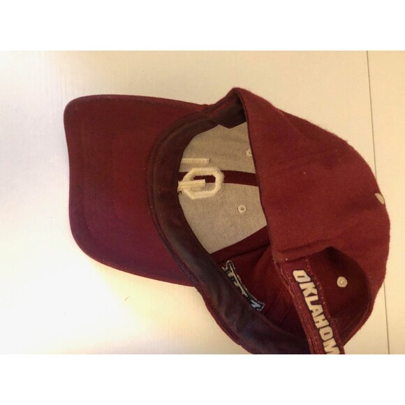 Oklahoma Sooners OU Big 12 Baseball Hat/Cap Red Adjustable TOW Brand - Picture 2 of 6
